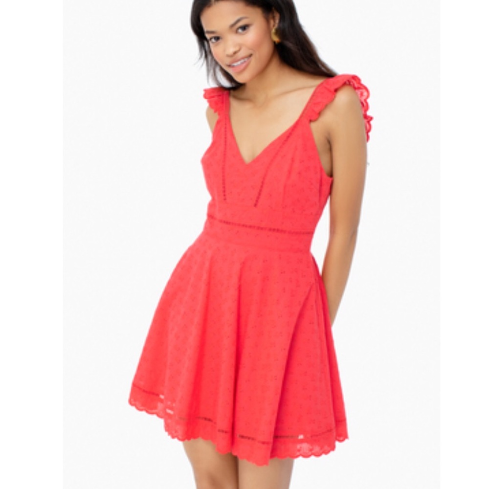 BB Dakota Eyelet Glow Dress
